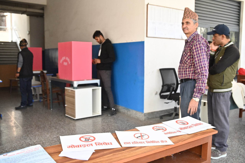 रुपन्देहीको रुद्रपुर केन्द्रको मतदान रोकियो
